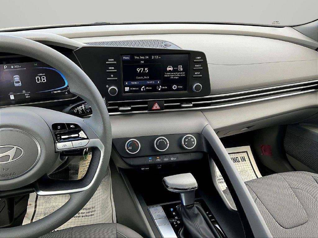 New 2026 Gray Hyundai SE image 10