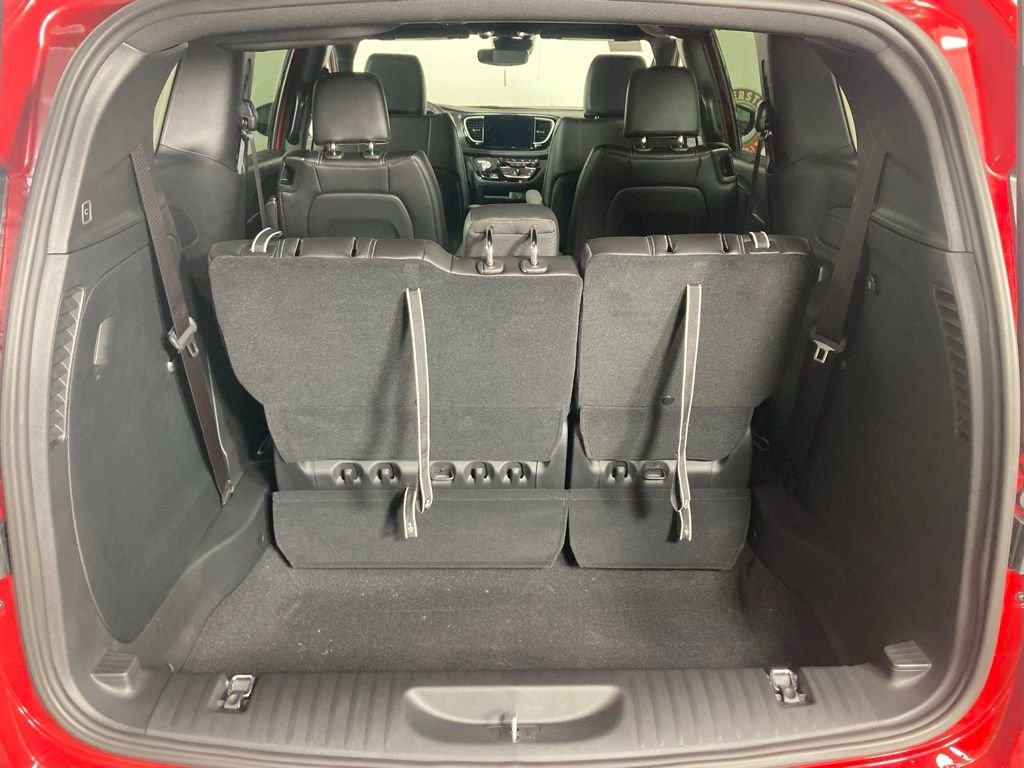 2026 Chrysler Pacifica Select - Photo 23