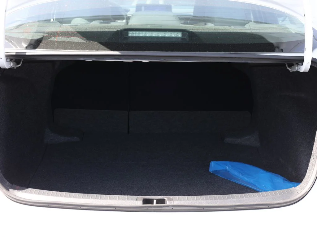 Used 2025 White Toyota LE image 8