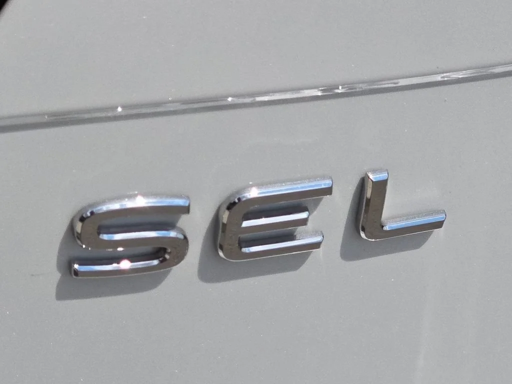 2024 Volkswagen Tiguan SEL R-LINE - Photo 30
