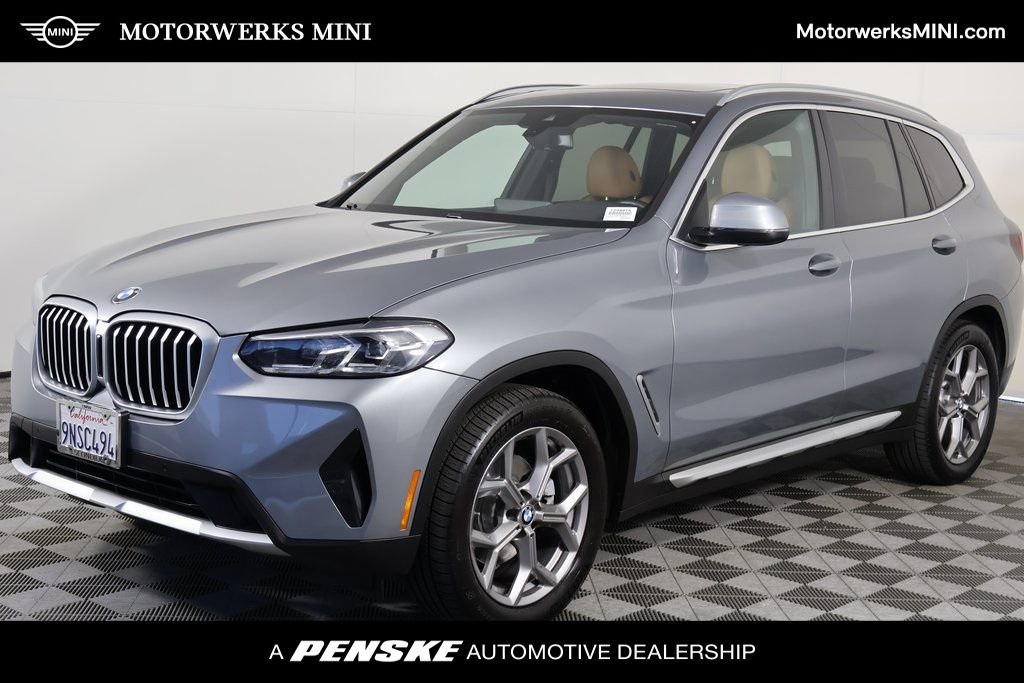 2023 BMW X3 xDrive30i's photo