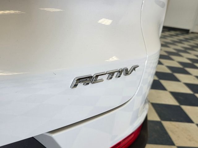 Used 2023 White Chevrolet ACTIV image 7