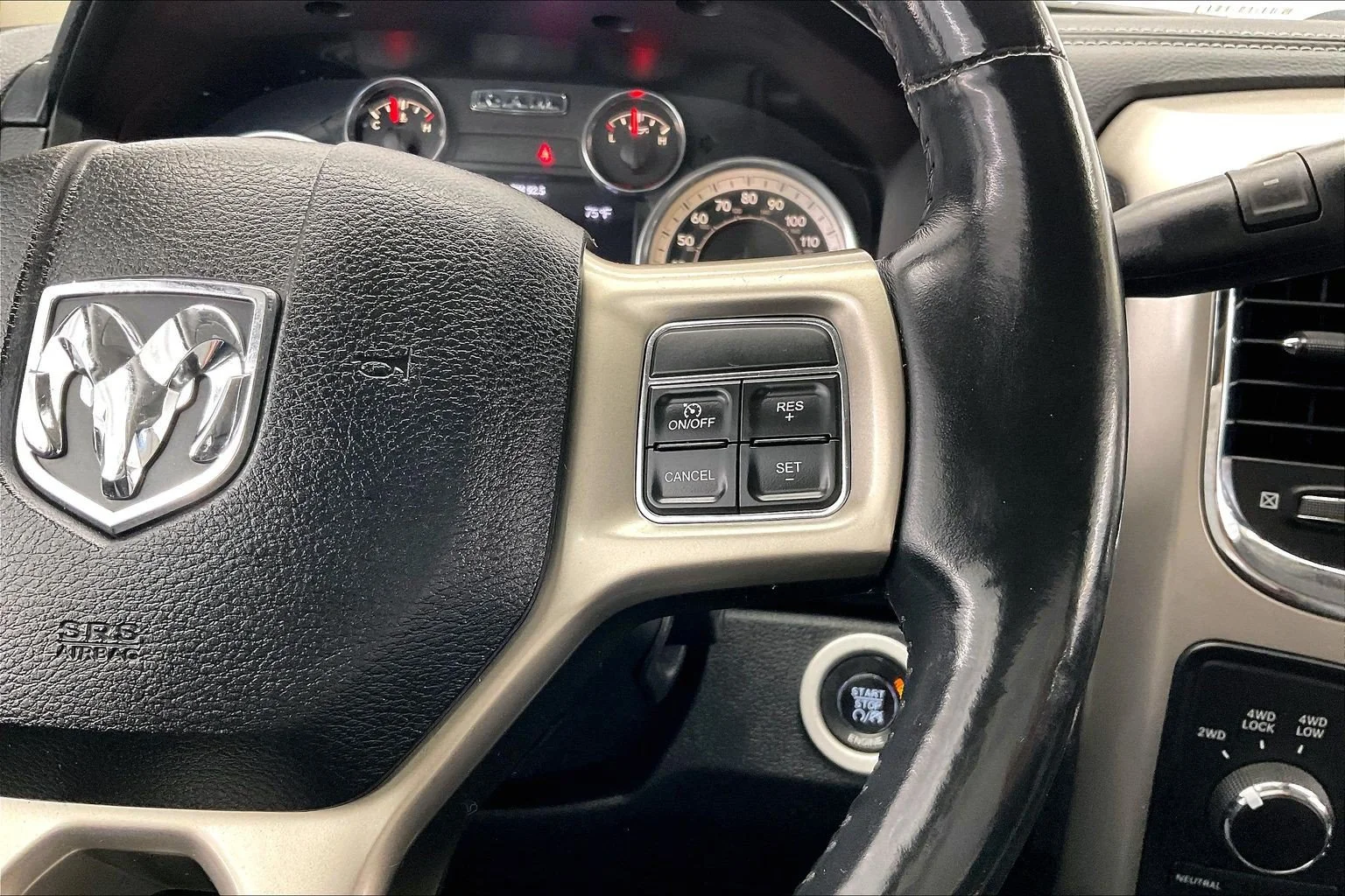 Used 2016 Granite Crystal Metallic Clearcoat Ram Laramie image 20