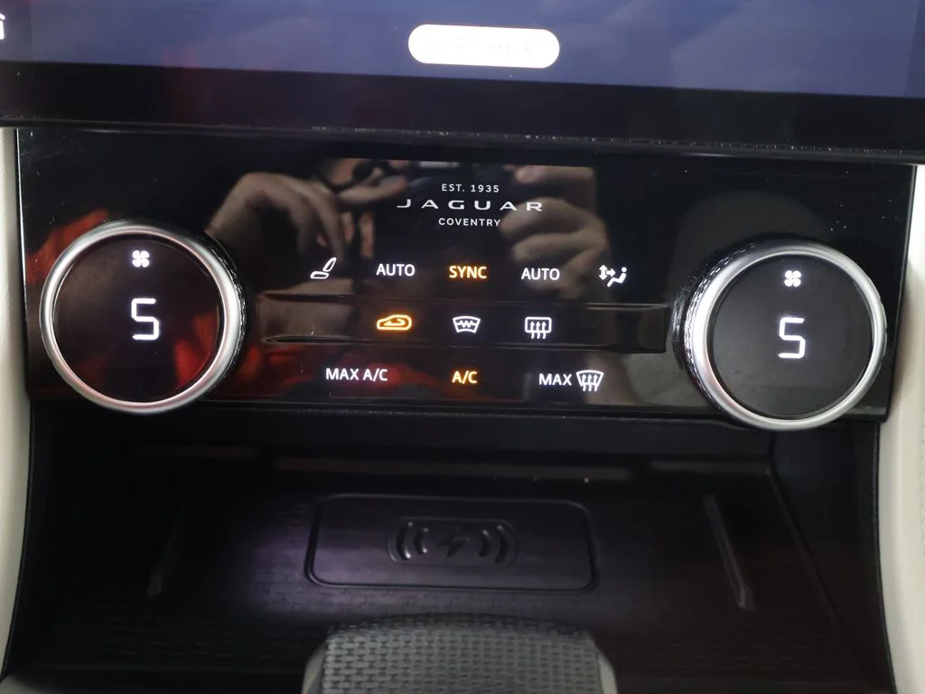 Used 2022 Black Jaguar SVR image 55