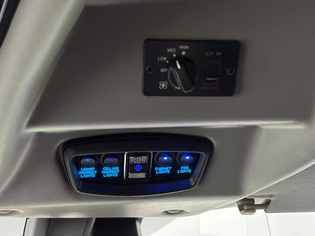 New 2026 Gray GMC Explorer Limited SE image 35