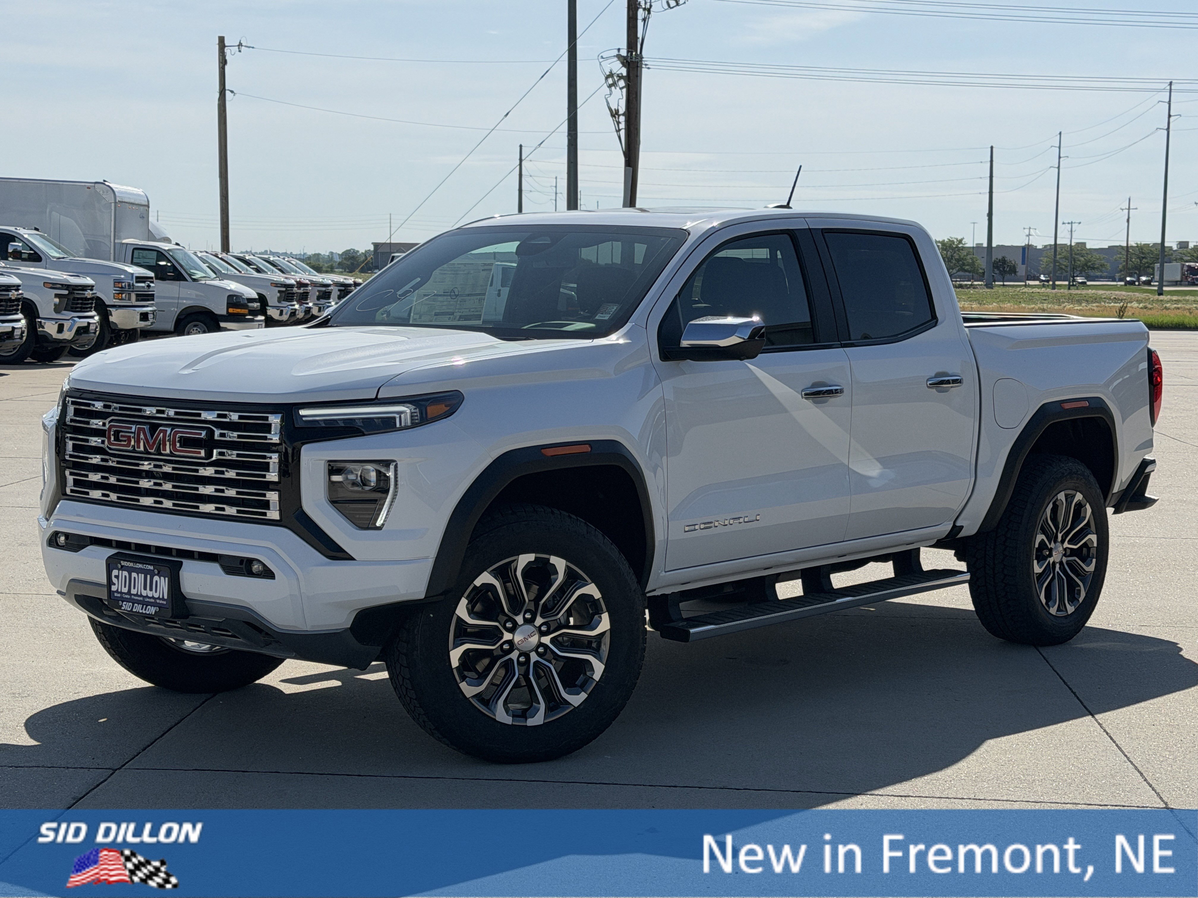 2026 GMC Canyon 4WD Denali Crew Cab Short Box's photo
