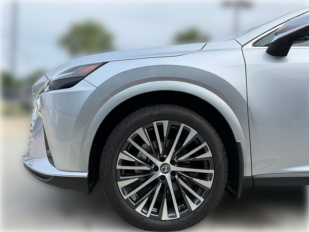 New 2026 Iridium Lexus PREMIUM PLUS image 7