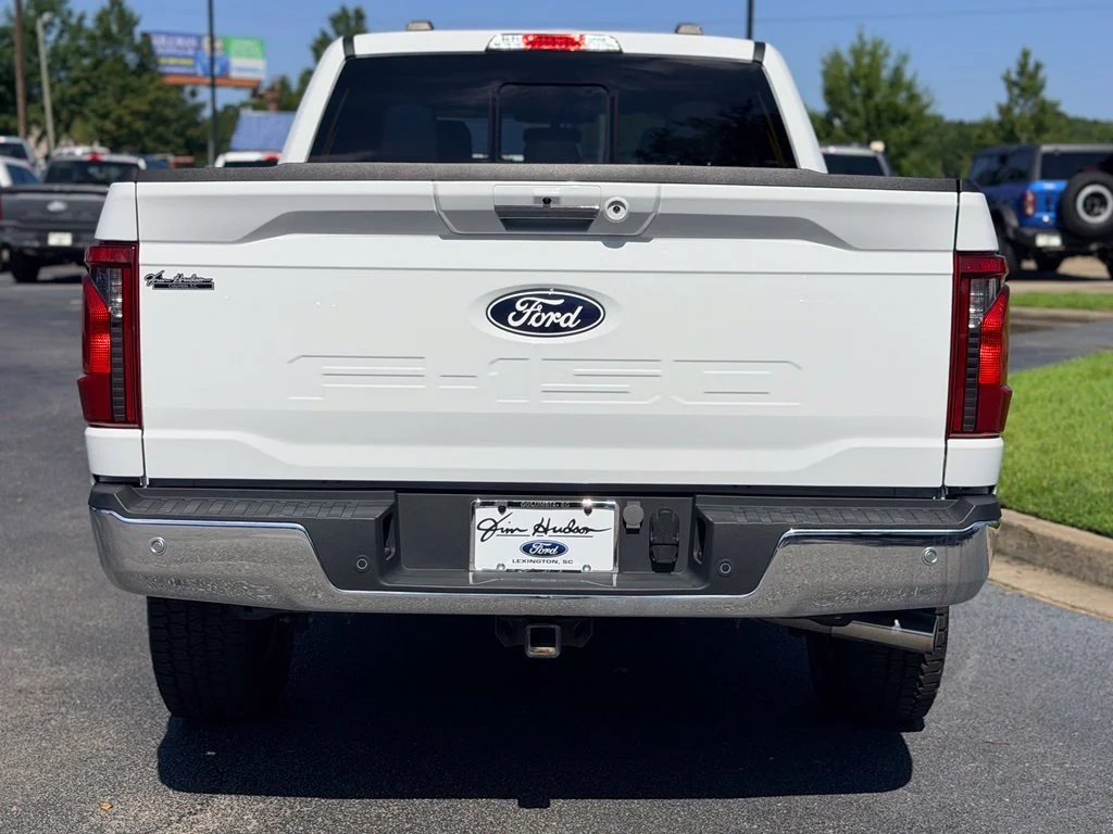 Used 2024 White Ford XLT image 9