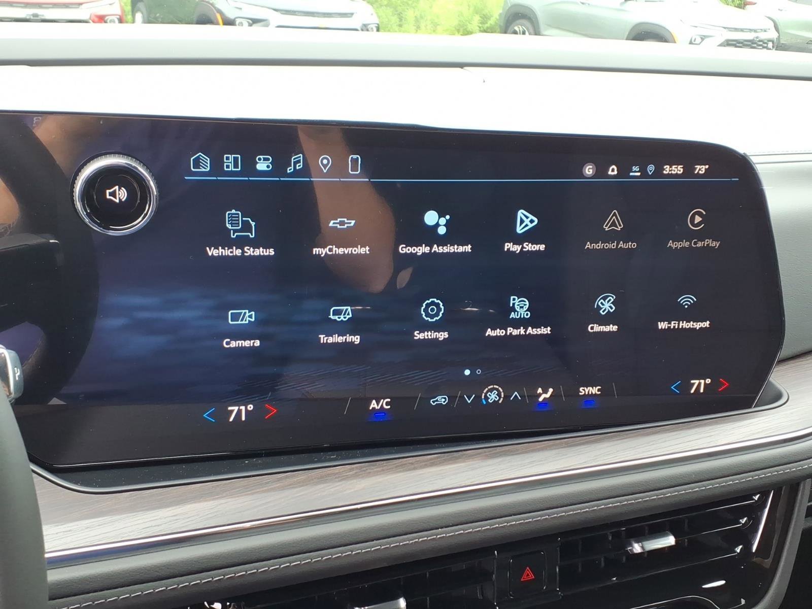 2026 Chevrolet Tahoe LS - Photo 8