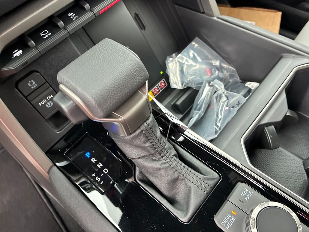 2026 Toyota Tundra Limited - Photo 27