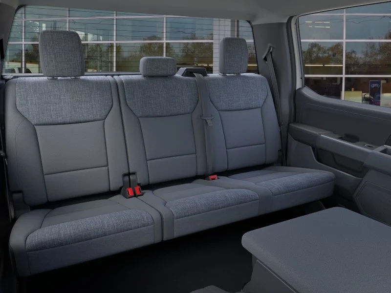 New 2026 Oxford White Ford XLT image 33