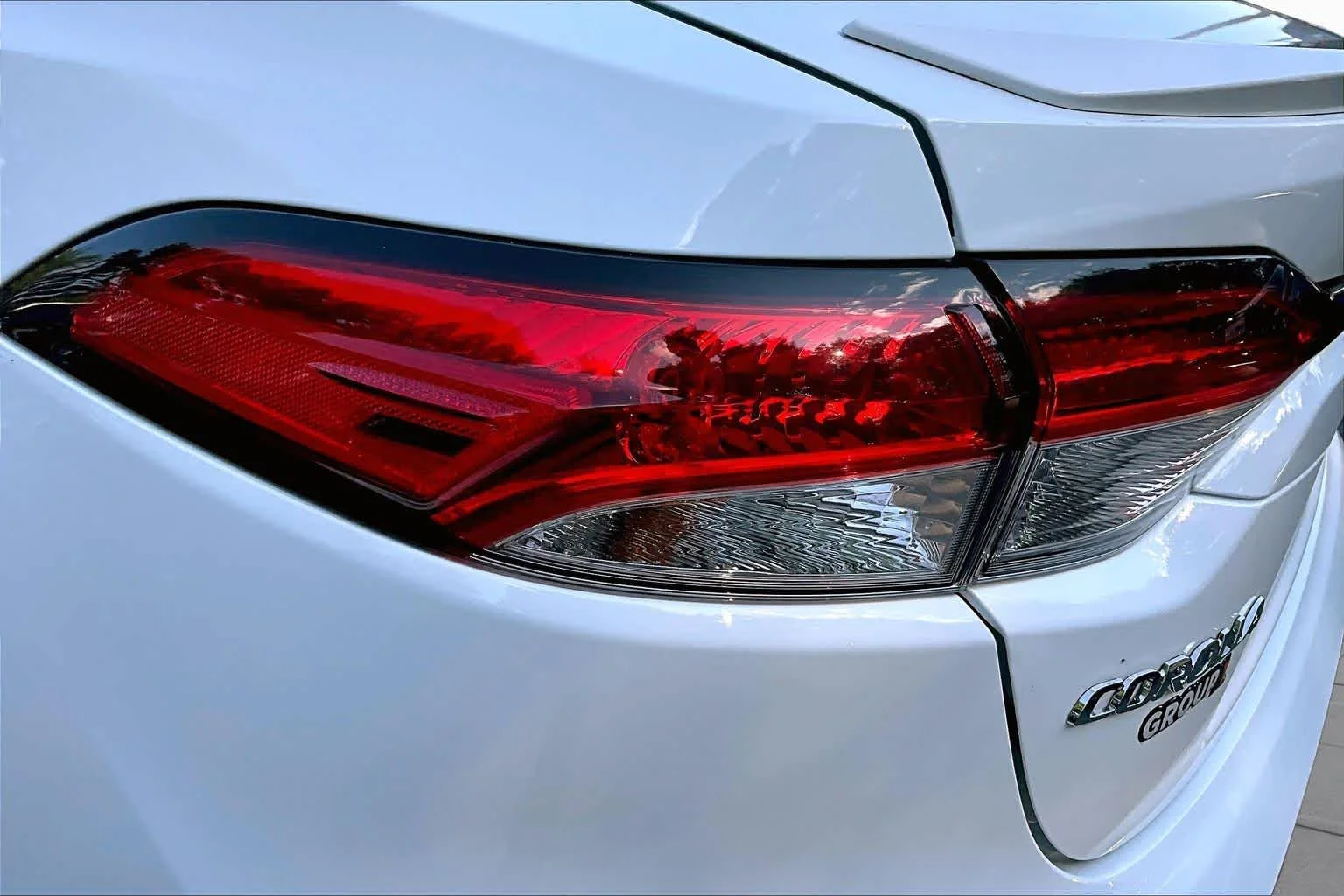Certified Used 2024 Ice Cap Toyota SE image 27