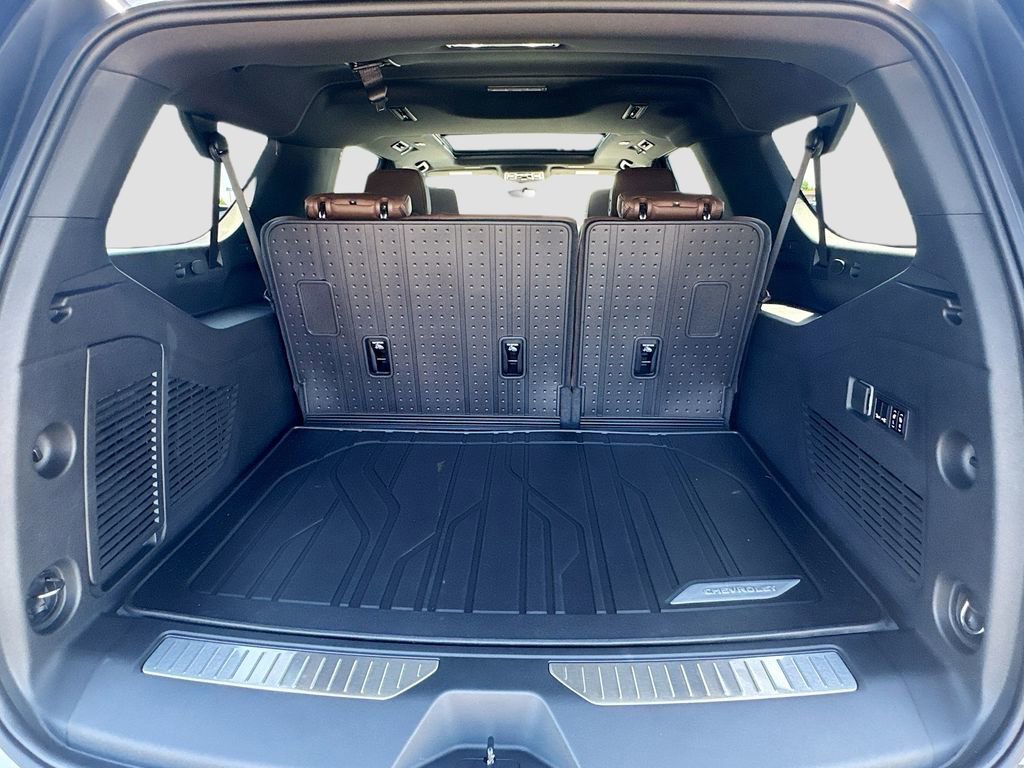 2026 Chevrolet Suburban High Country - Photo 29