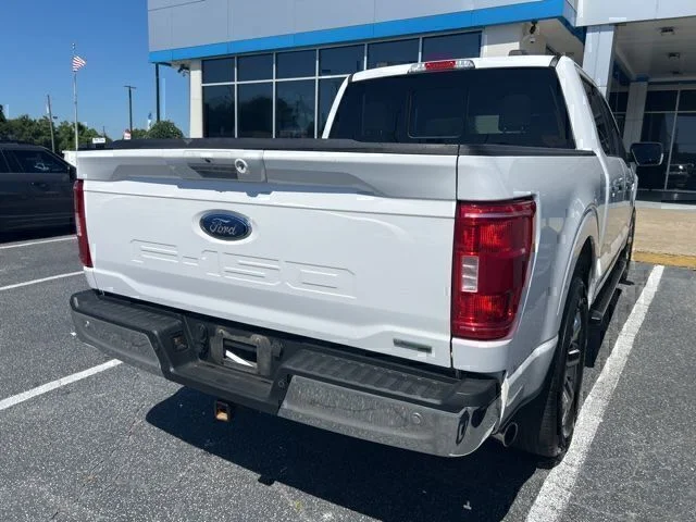 Used 2023 White Ford XLT image 5