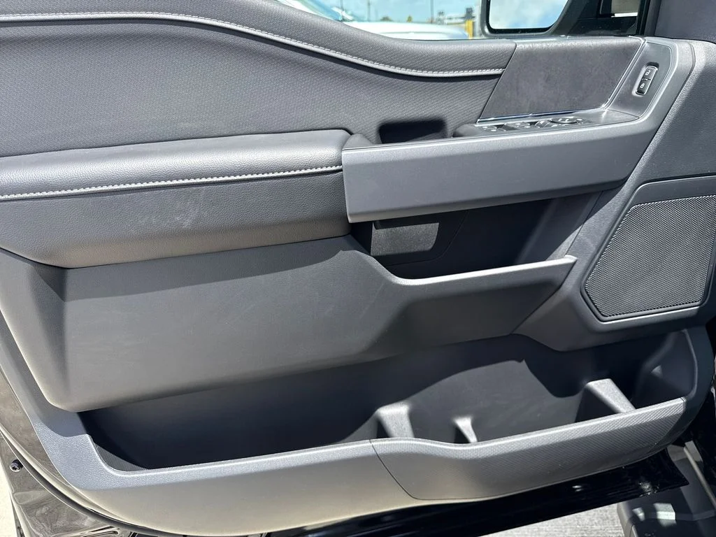 New 2026 Black Ford XLT image 31