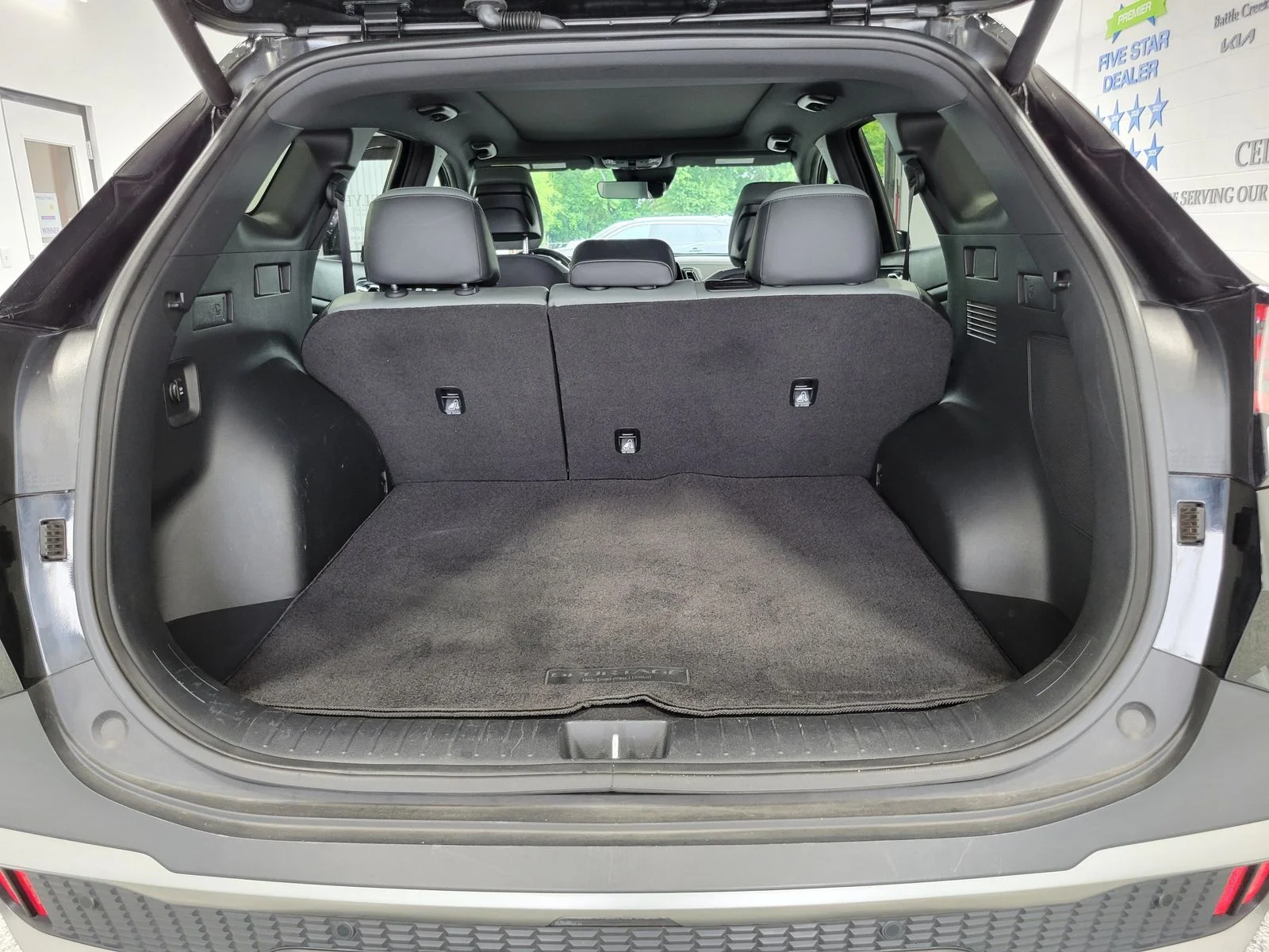 Certified Used 2023 Black Kia X-Pro Prestige image 23