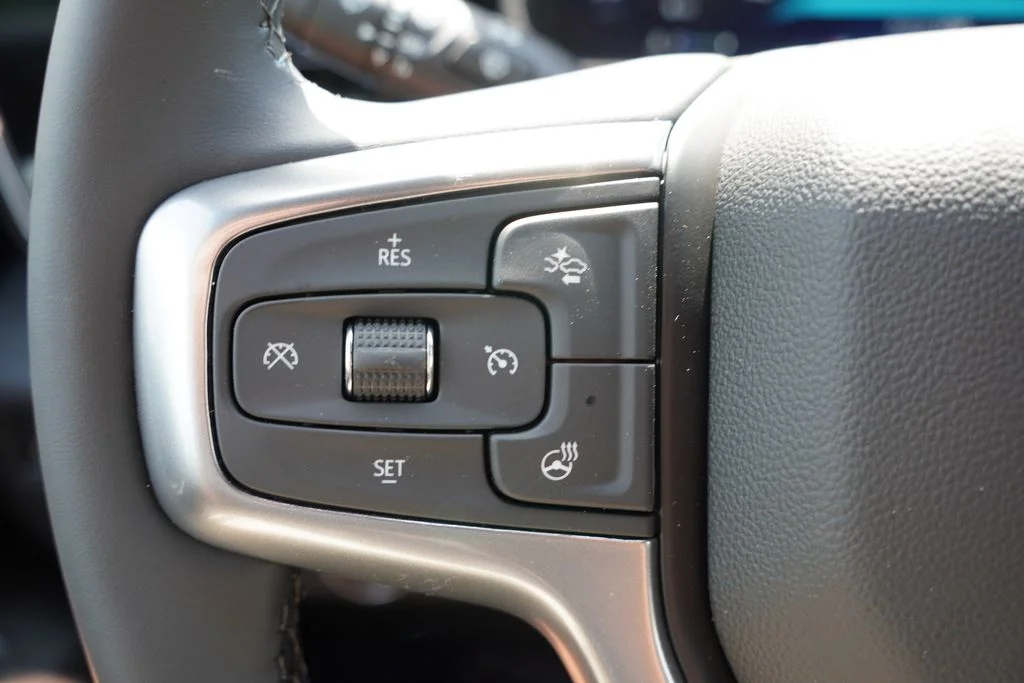 New 2026 White Chevrolet LT image 17