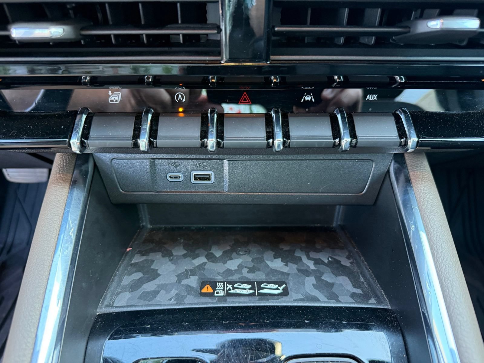 2024 GMC Canyon Denali - Photo 27