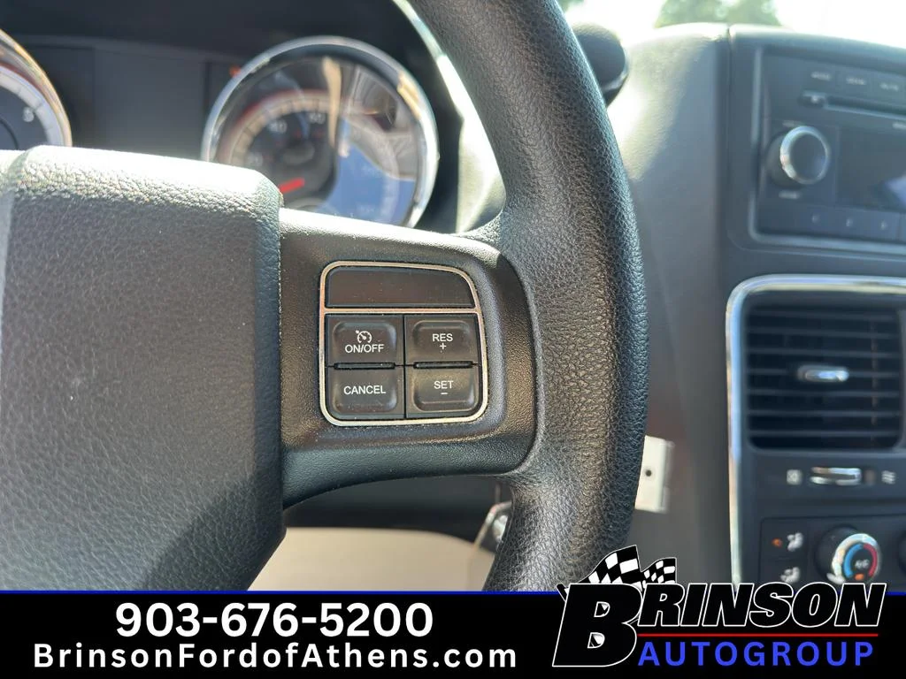 Used 2016 Granite Crystal Clearcoat Metallic Dodge American Value Pkg image 21