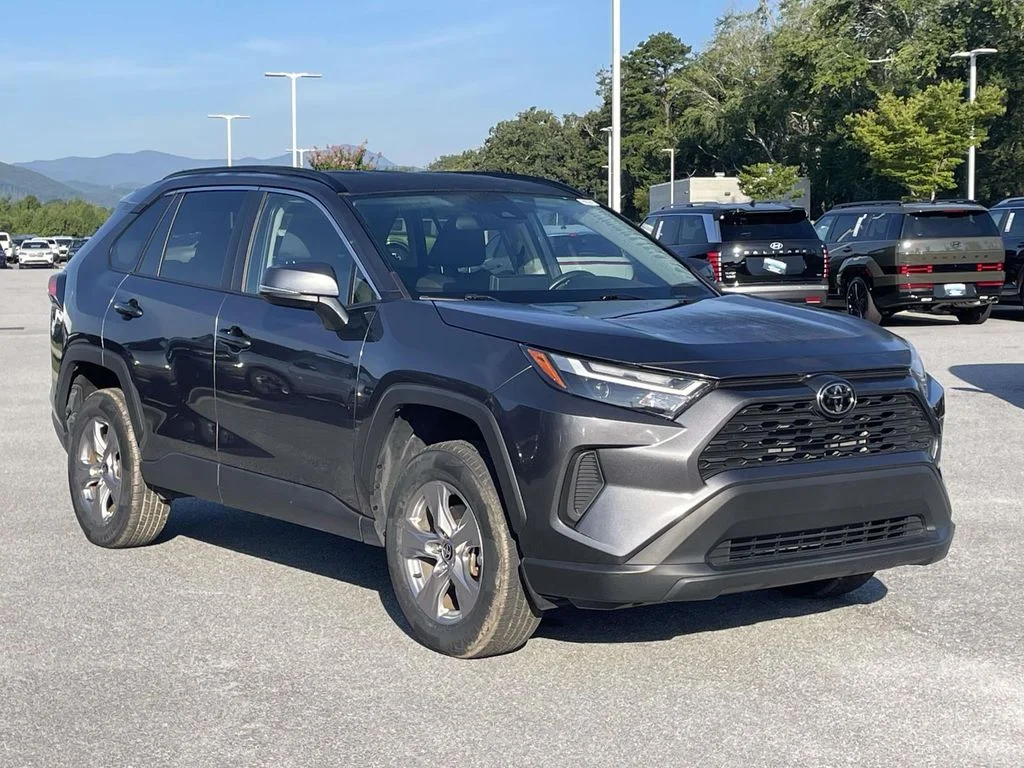 Used 2025 Magnetic Gray Metallic Toyota XLE image 1