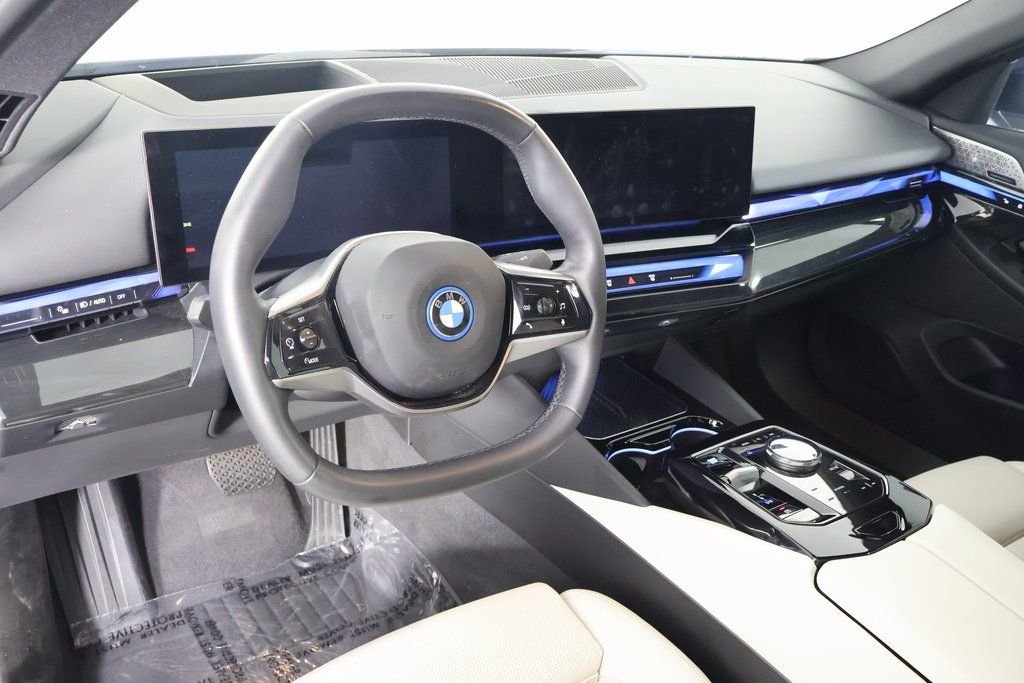 Used 2024 Phytonic Blue Metallic BMW eDrive40 image 7