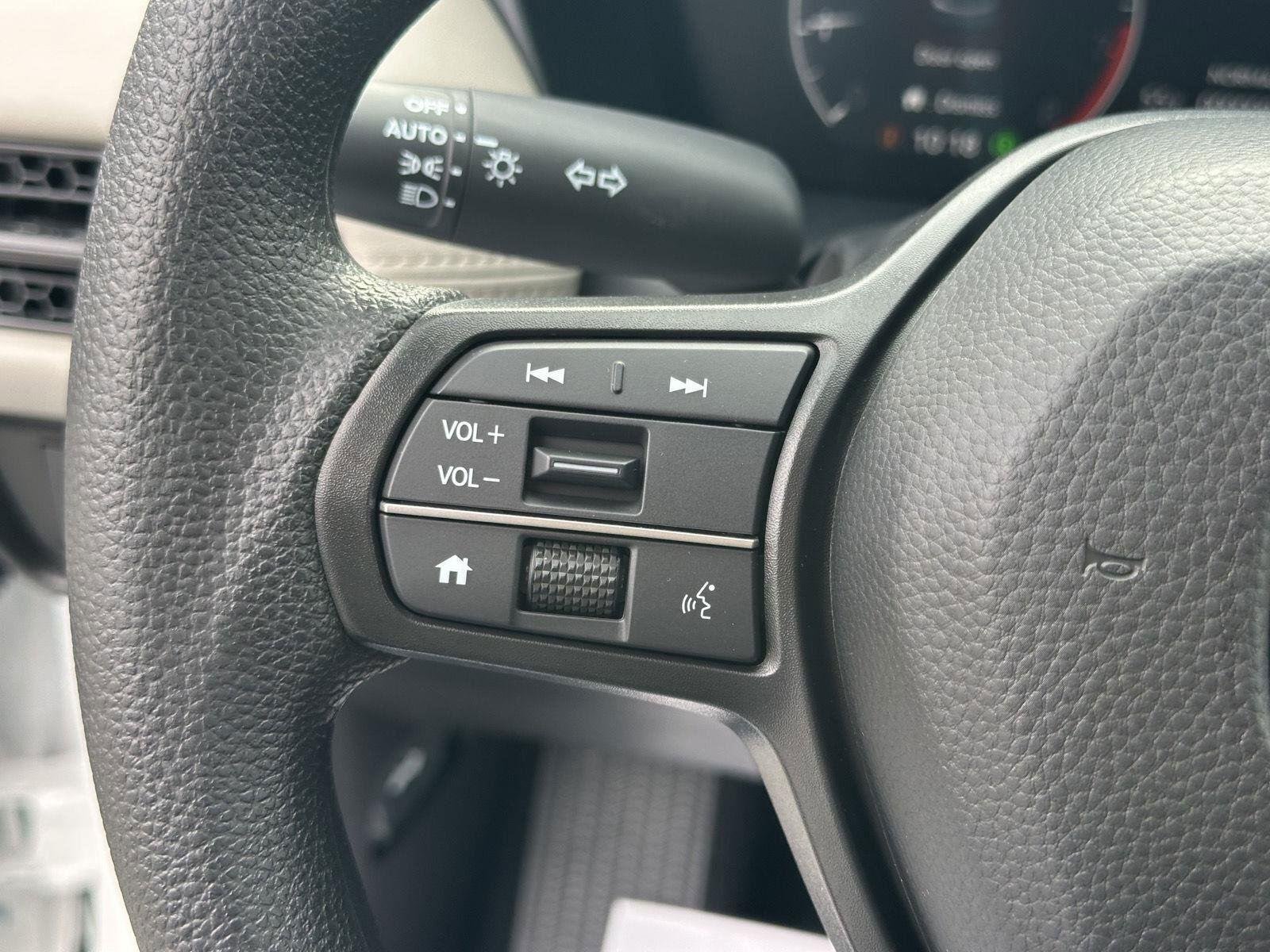 2026 Honda HR-V LX - Photo 14