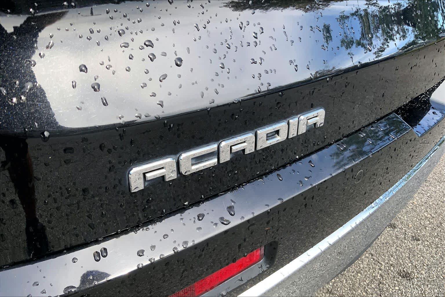 Used 2019 Ebony Twilight Metallic GMC Denali image 31