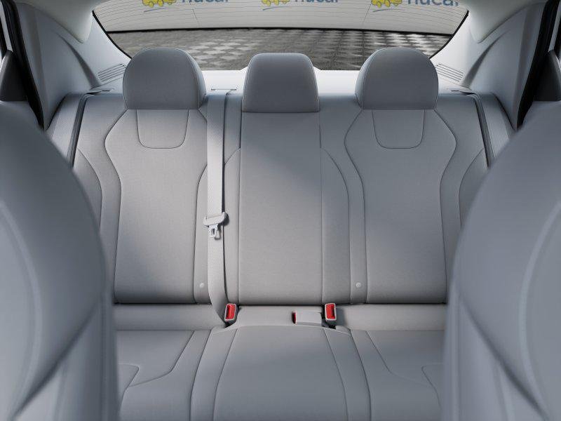 2026 Hyundai Elantra — photo 12