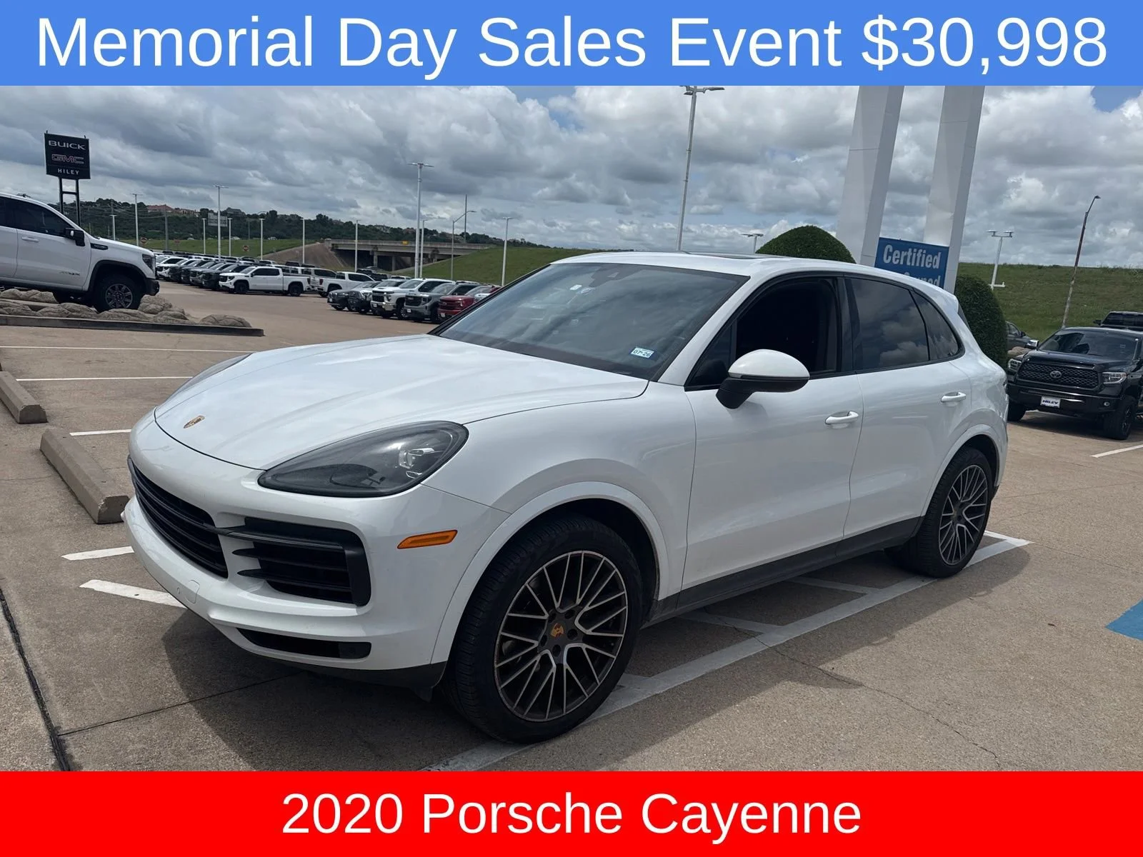 2020 Porsche Cayenne -'s photo