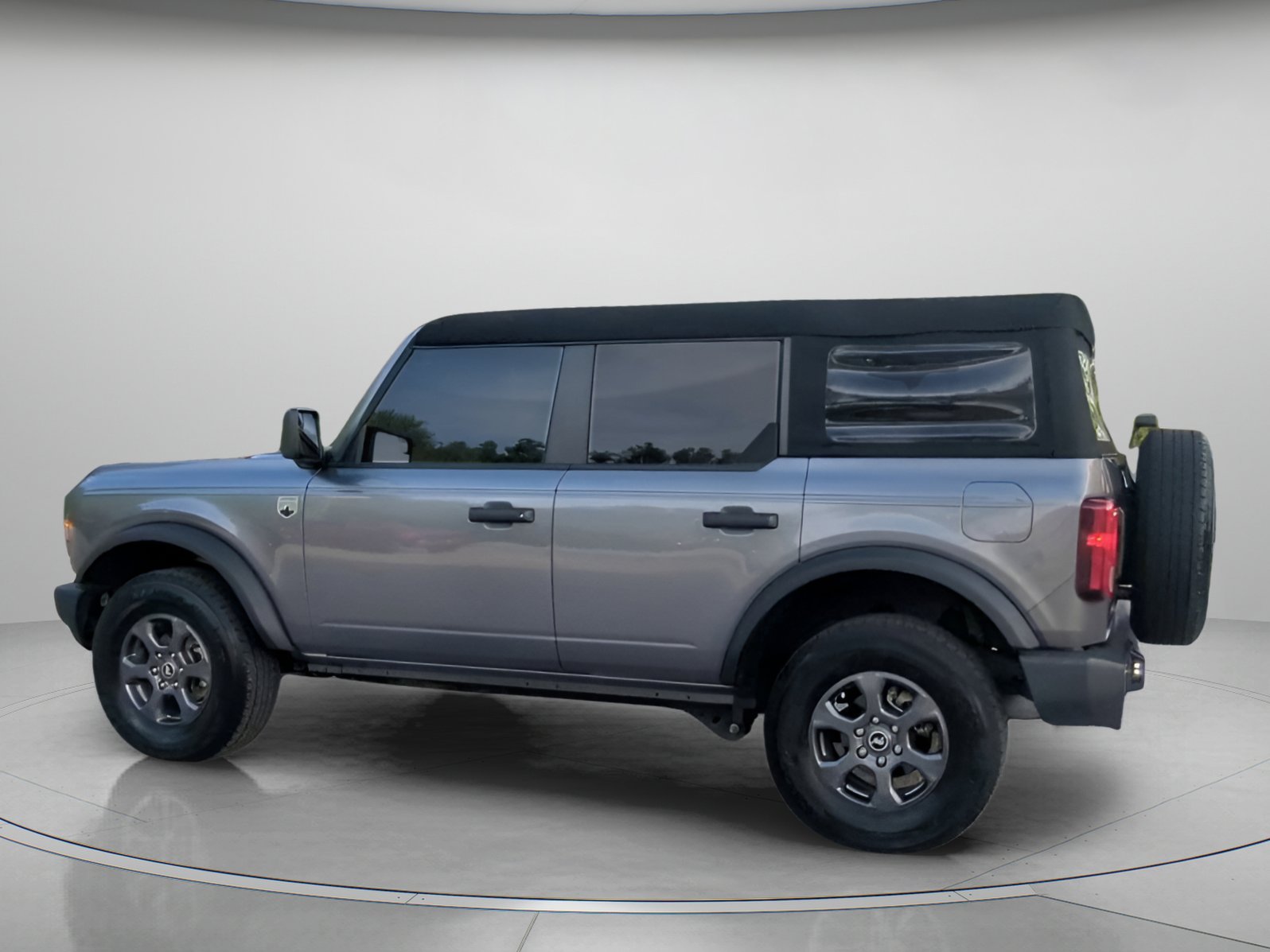 Certified Used 2023 Carbonized Gray Metallic Ford Big Bend image 17