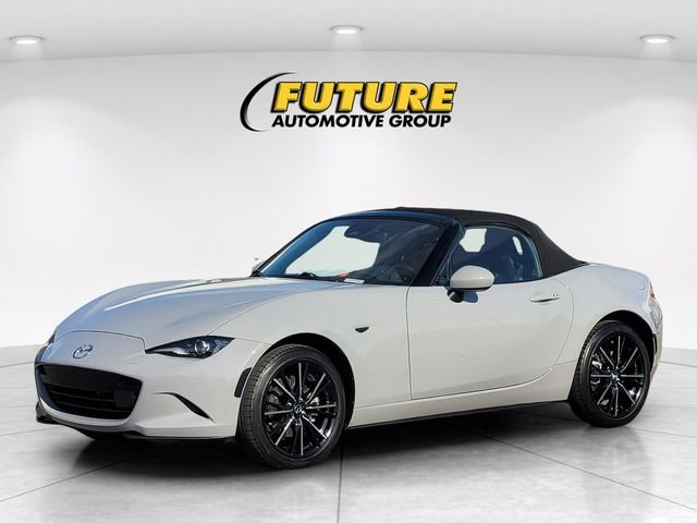 Used 2025 Gray Mazda Grand Touring image 5