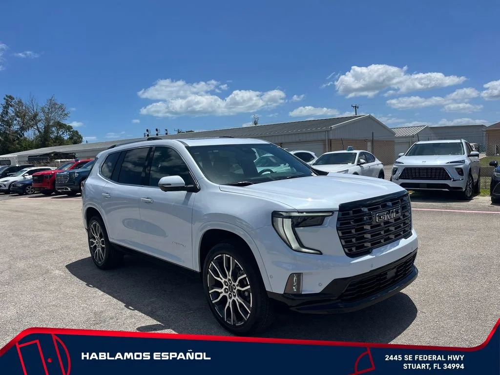 New 2026 Glacier White Tricoat GMC Denali Ultimate image 2
