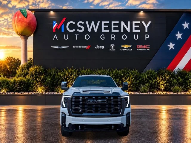 Used 2024 White GMC Denali Ultimate image 8