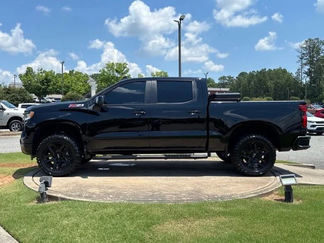 Used 2025 Black Chevrolet RST image 4