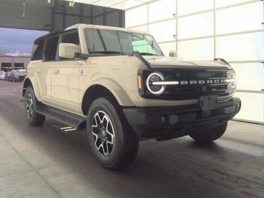 Used 2025 Desert Sand Ford Outer Banks image 6