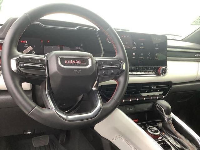 2024 GMC Canyon AT4X - Photo 14