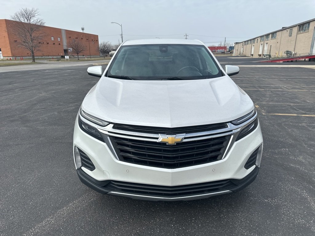 Used 2022 Chevrolet Equinox LT with VIN 3GNAXKEV9NL131221 for sale in Kansas City