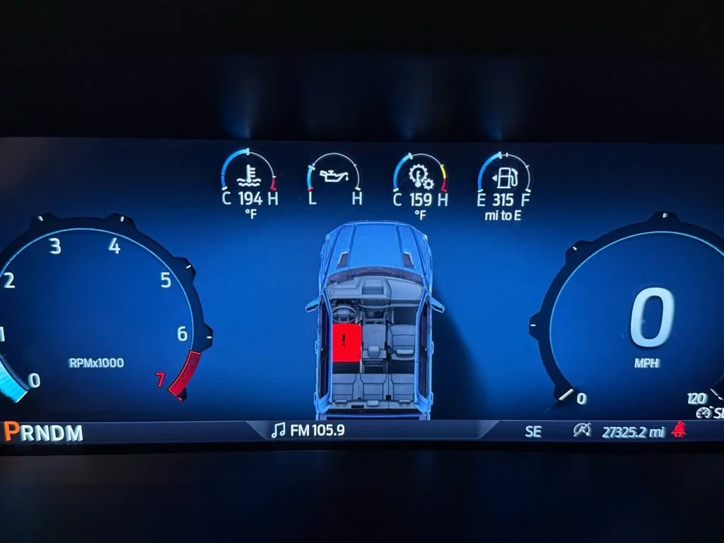 Used 2025 Black Ford XLT image 18