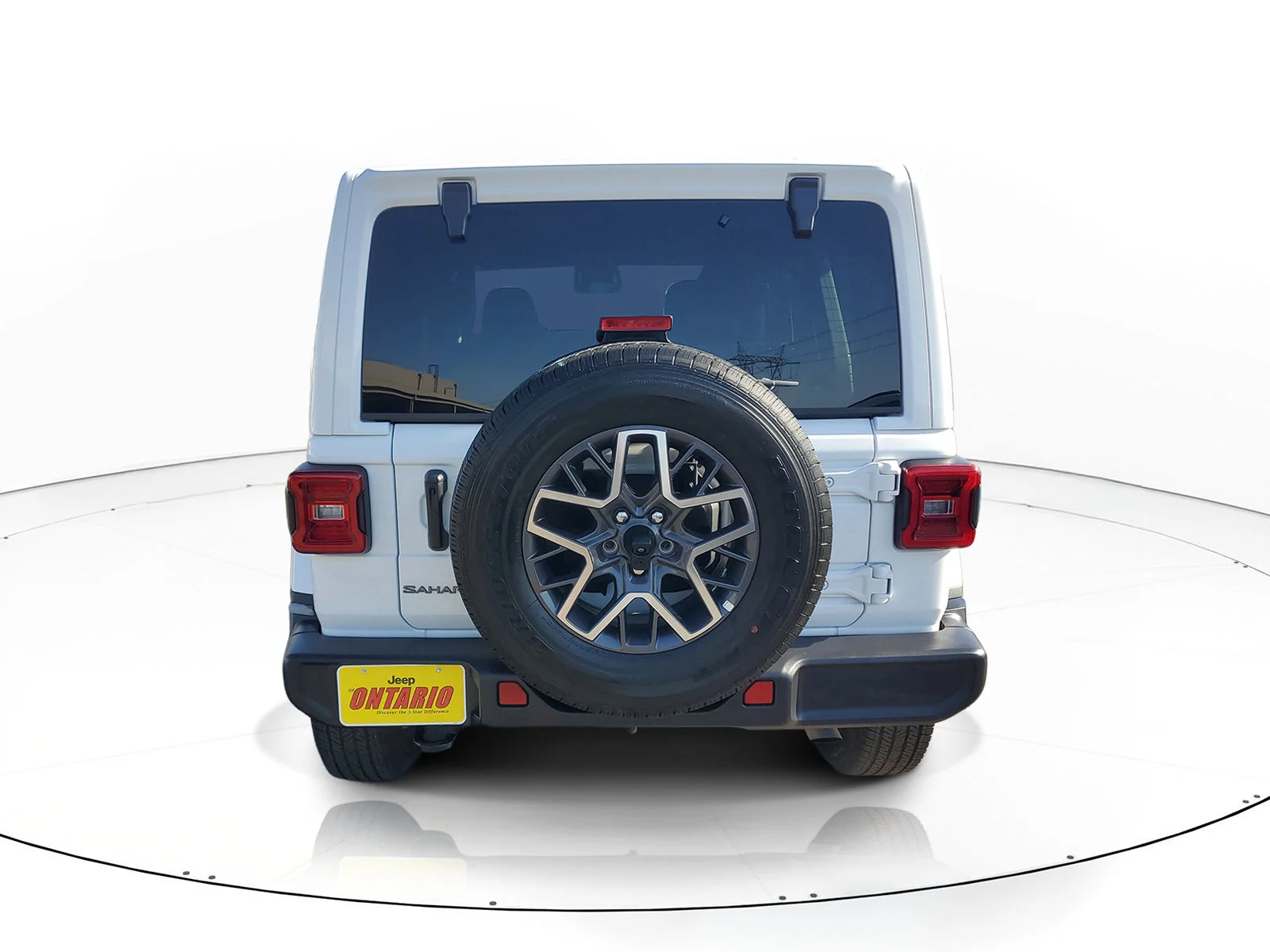 Certified Used 2026 White Jeep Sahara image 4