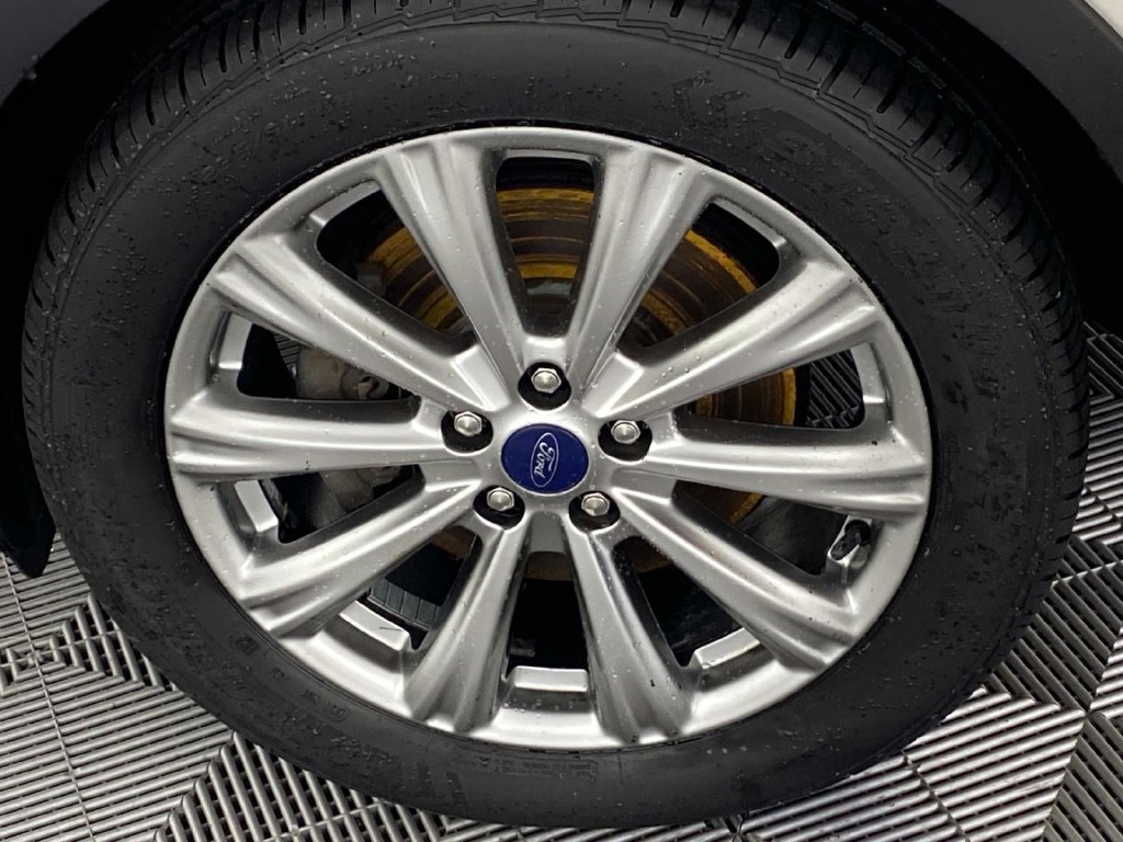 Used 2018 White Ford Titanium image 29
