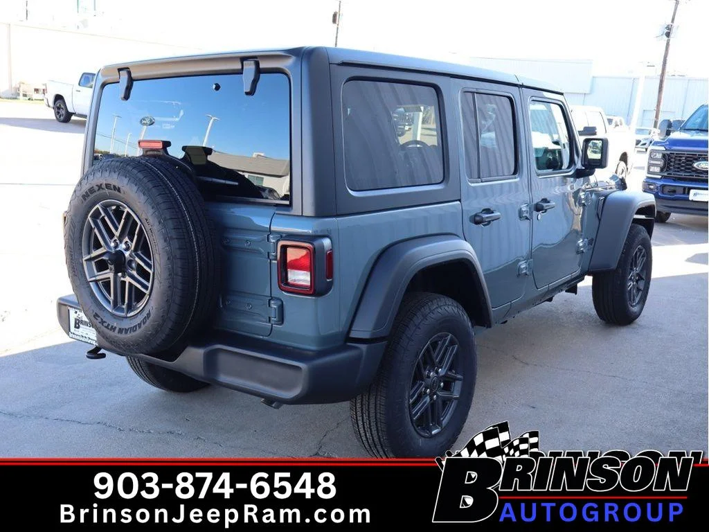 New 2026 Anvil Clearcoat Jeep Sport S image 5