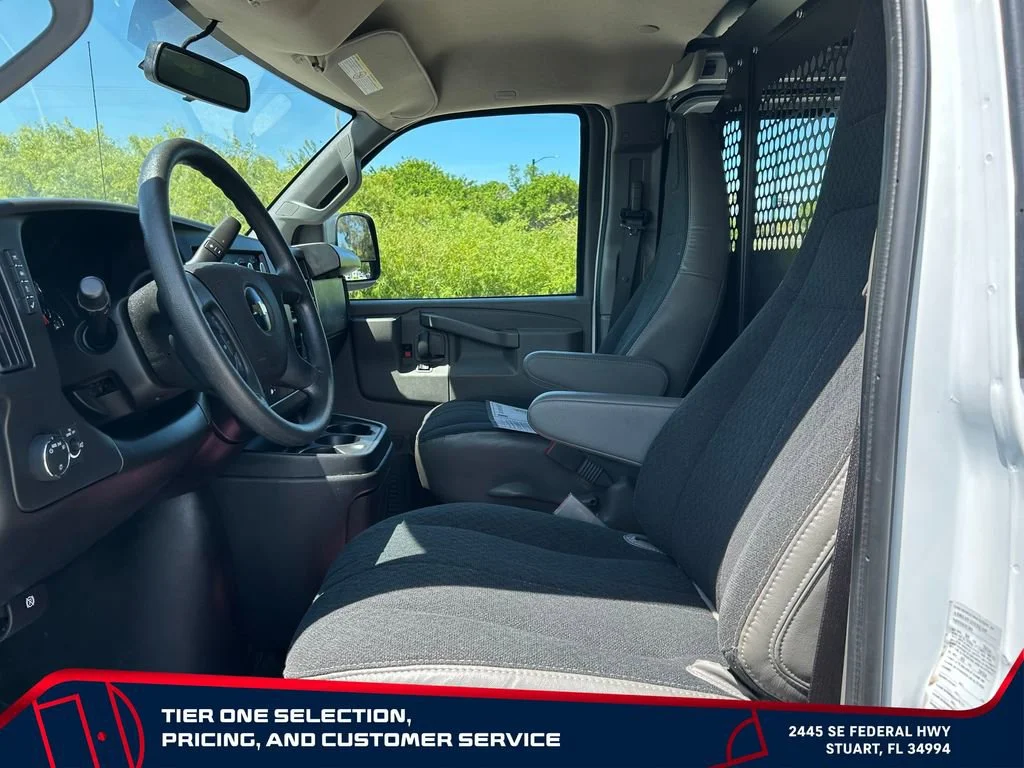 Used 2024 Summit White Chevrolet WT image 12