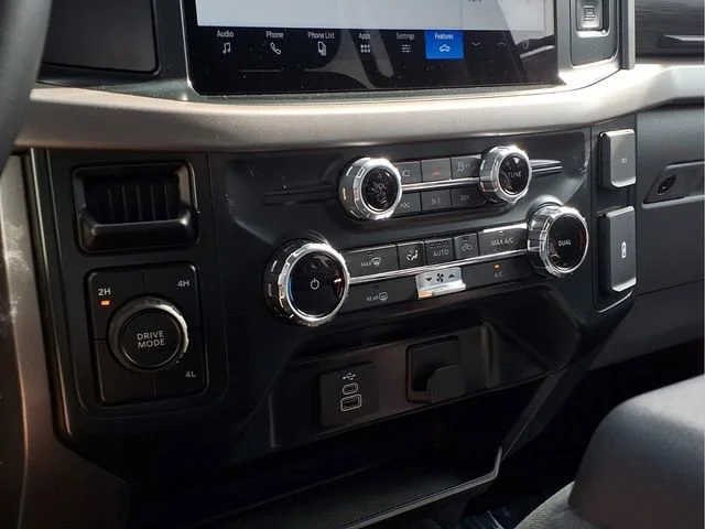 Used 2025  Ford XLT image 10
