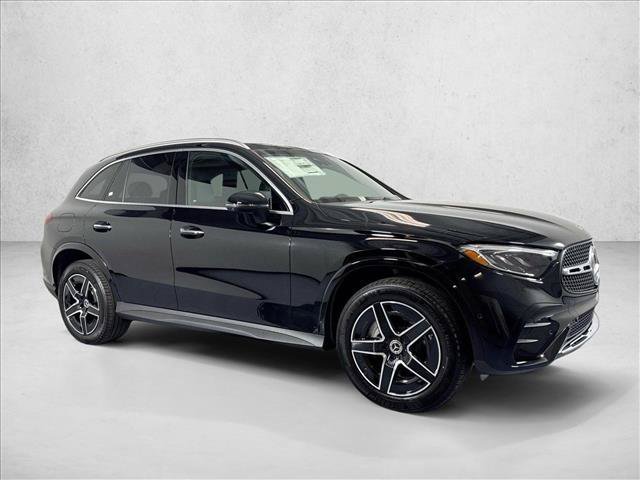 New 2026 Black Mercedes-Benz GLC 300 image 33