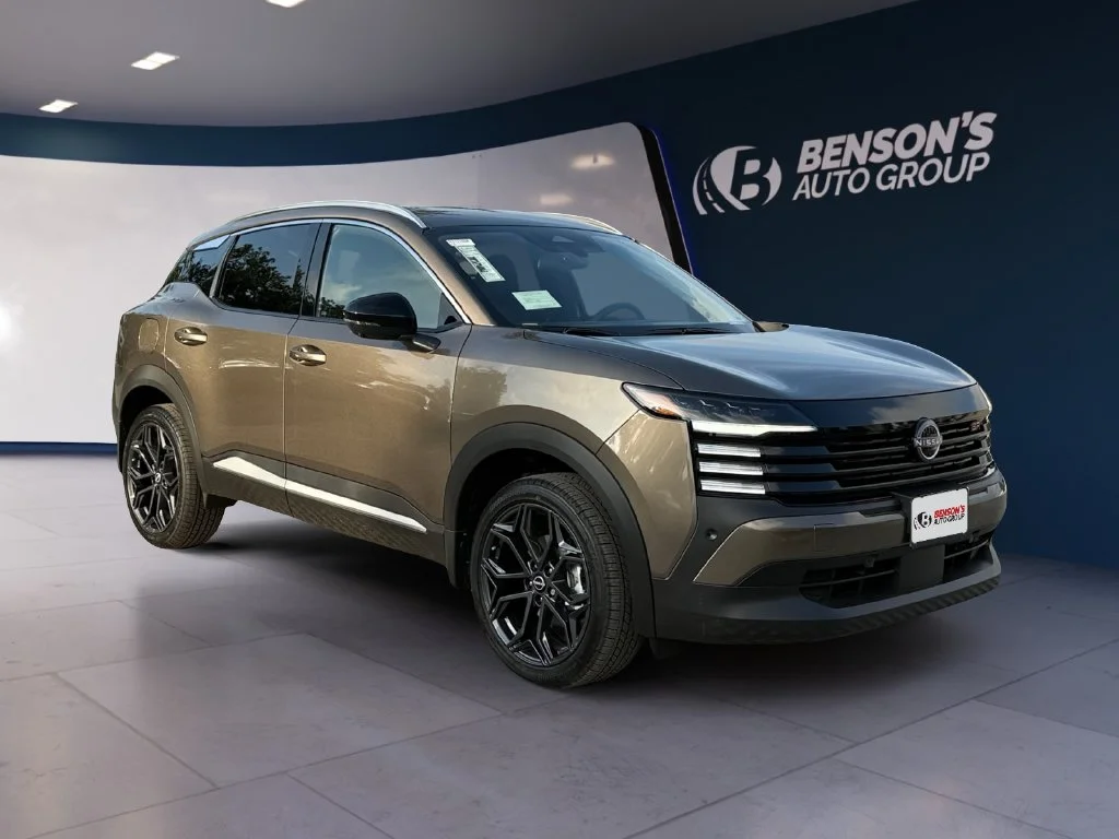New 2027 Brown Nissan SR image 7