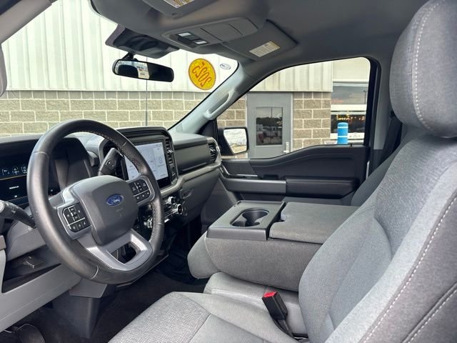 Used 2025 Silver Ford XLT image 18