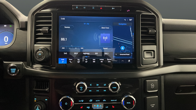 Used 2024 Agate Black Metallic Ford XLT image 14
