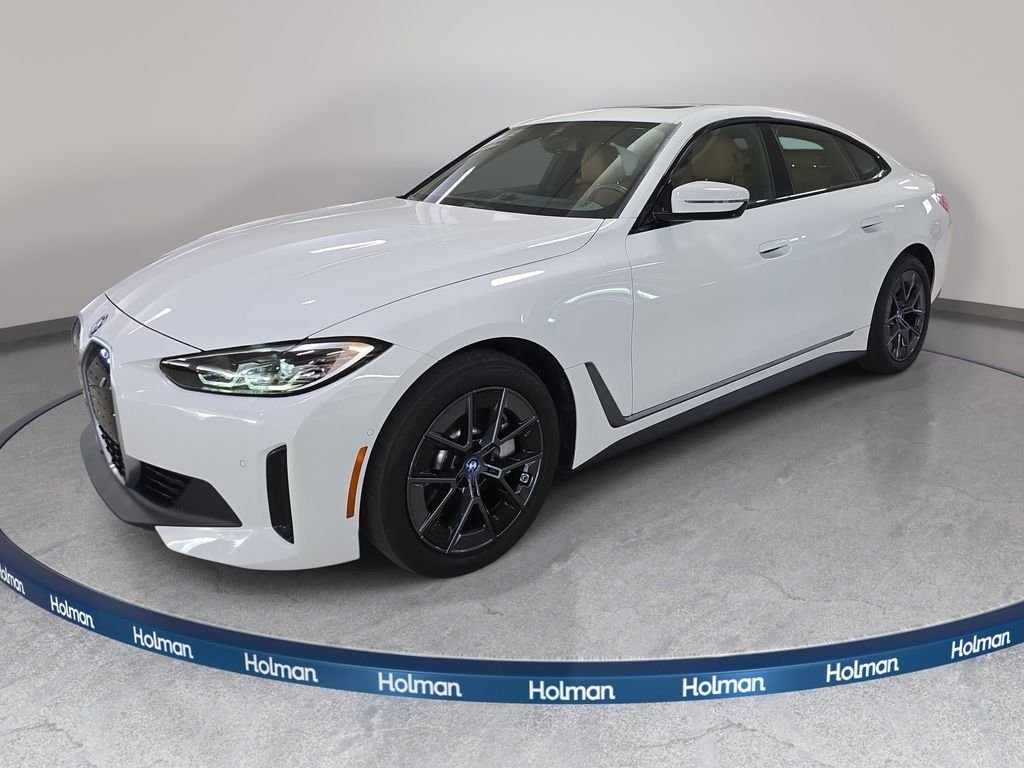 2023 BMW i4 eDrive35's photo