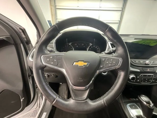 Used 2019 Silver Chevrolet Premier image 8