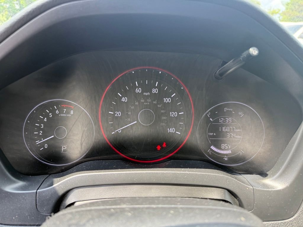 Certified Used 2019 Lunar Silver Metallic Honda LX image 8